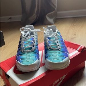 Women’s Nike Air Max Plus Tn